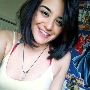 Meet your Posher, Alex